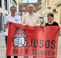 Neugewählter Vorstand v.l.n.r. Stefan Czelustek, Maximilian Kramlich, Johanna Müller-Drescher [Foto: Maren Schmitt]